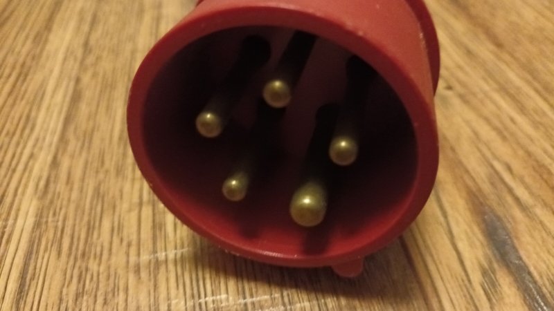 6A , 230, 400V - fotka 3
