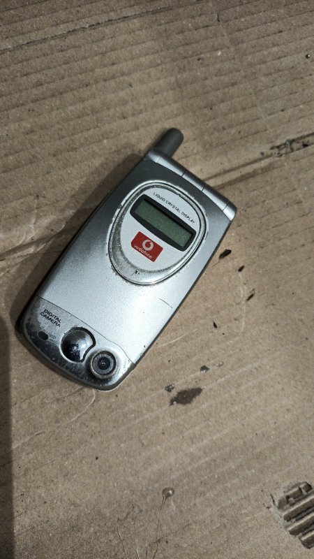 Sharp telefón - fotka 2
