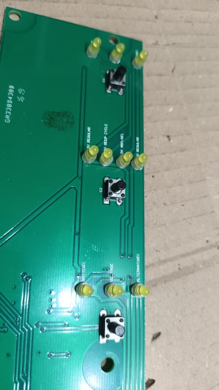 Panel nabíjačky - fotka 3